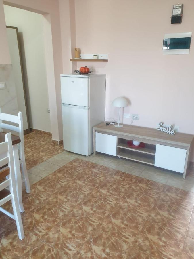 Jozi Kaiser Apartment 4 Durres Exterior photo