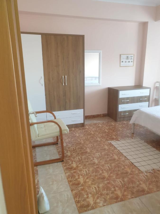 Jozi Kaiser Apartment 4 Durres Exterior photo