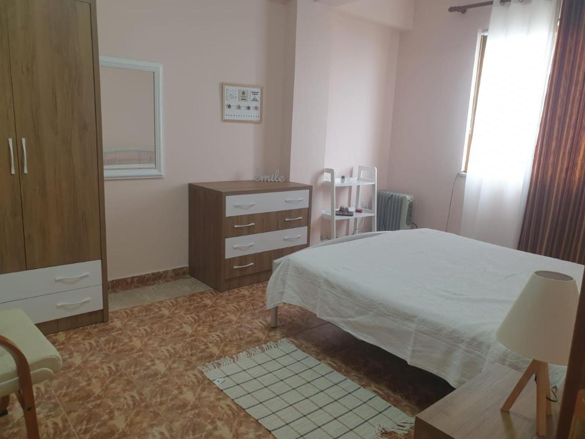 Jozi Kaiser Apartment 4 Durres Exterior photo
