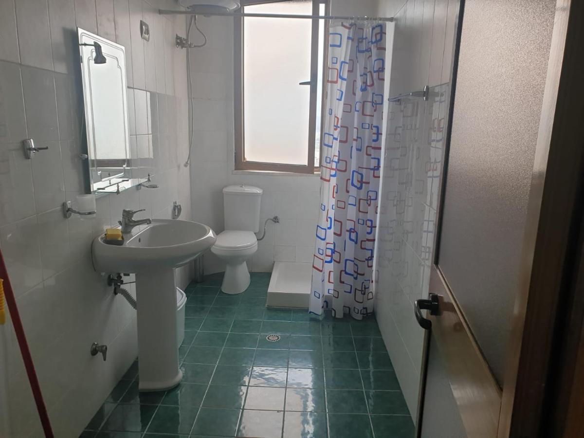 Jozi Kaiser Apartment 4 Durres Exterior photo