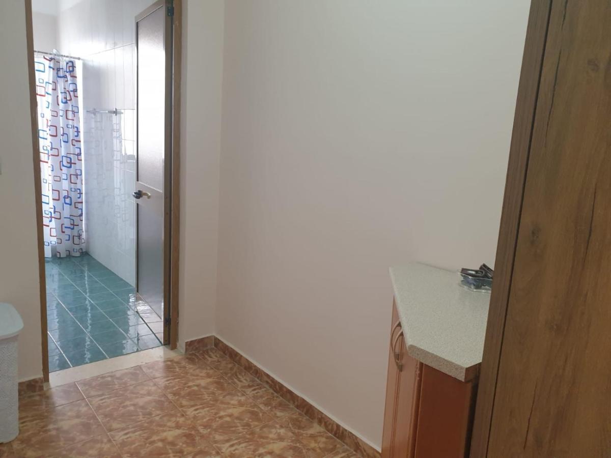 Jozi Kaiser Apartment 4 Durres Exterior photo